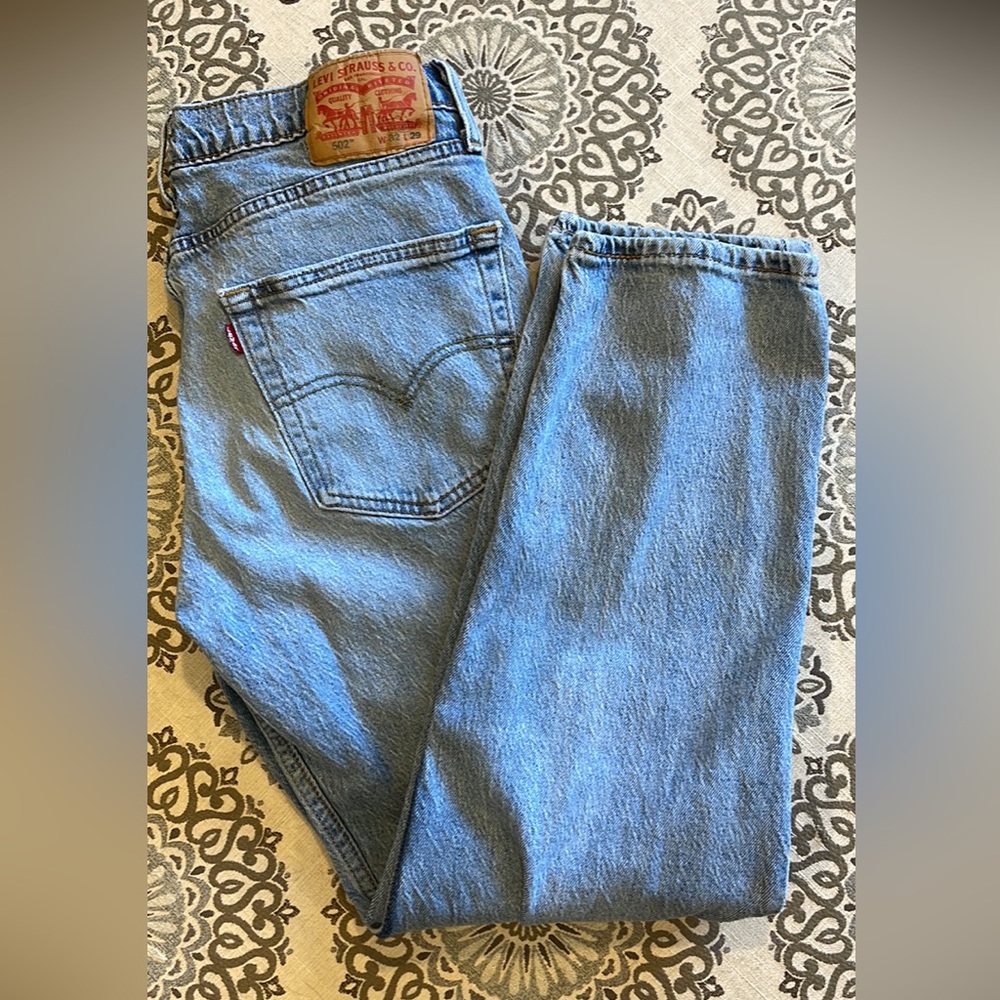 Levi 502 jeans